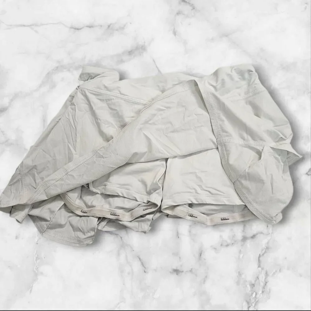 Lululemon Size 8 White Pace Setter Skirt
